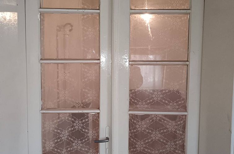 Vrijstaande woning in Kéty