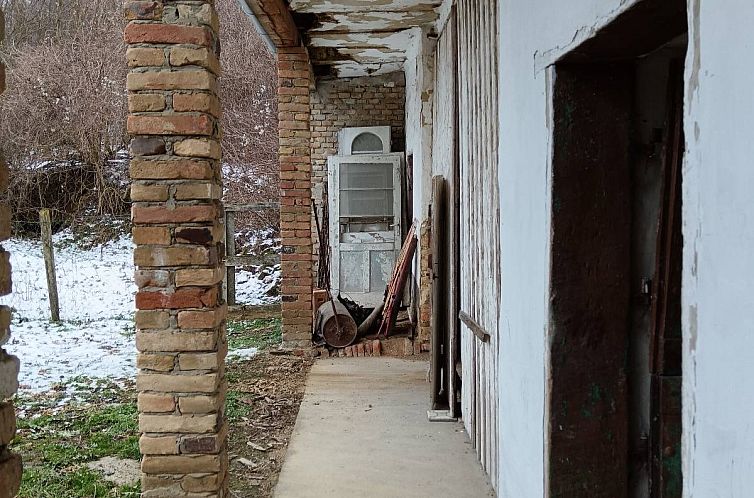 Vrijstaande woning in Kéty