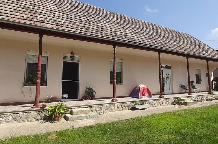 Guest house 0743601 - Holiday property Transdanubie - Vrijstaande woning in Tevel
