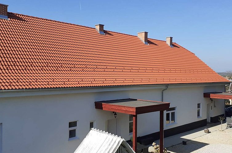 Vrijstaande woning in Söjtör