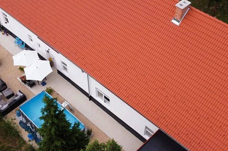 Vrijstaande woning in Söjtör