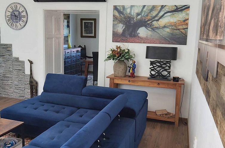 Vrijstaande woning in Söjtör