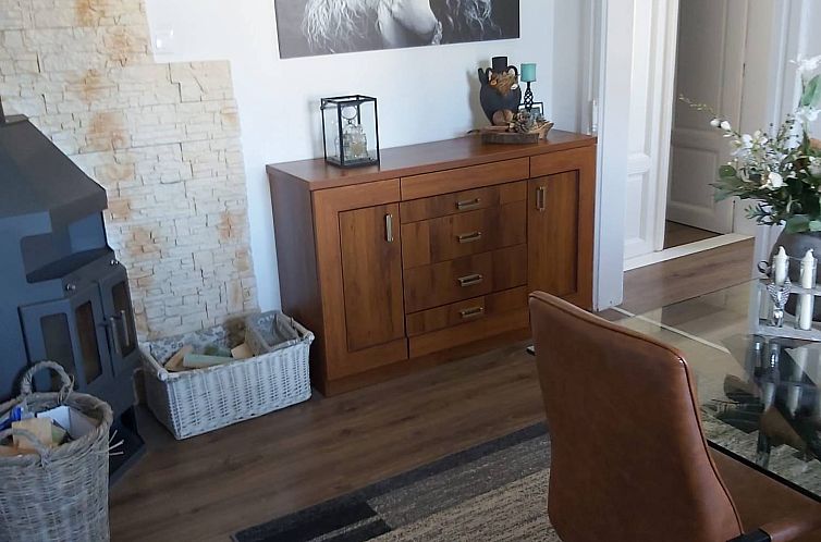 Vrijstaande woning in Söjtör