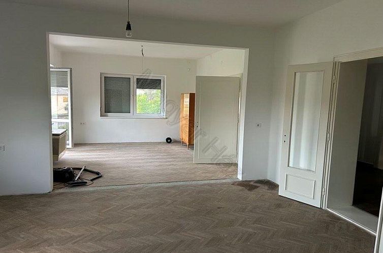 Vrijstaande woning in Csernely