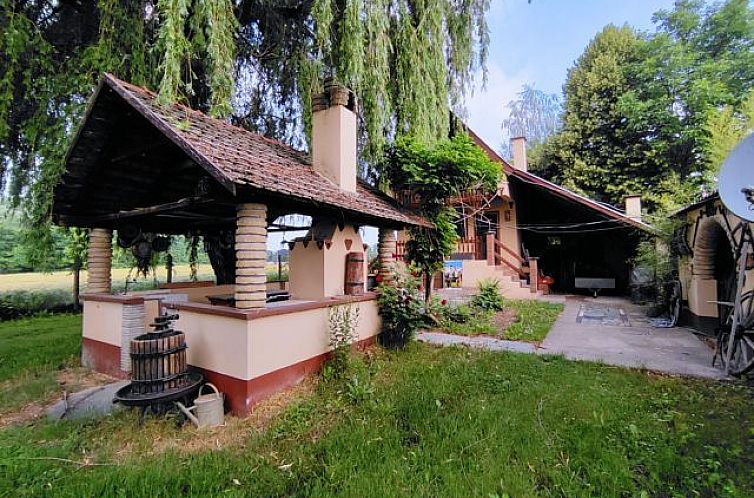 Vrijstaande woning in Hercegszántó - Budzsák
