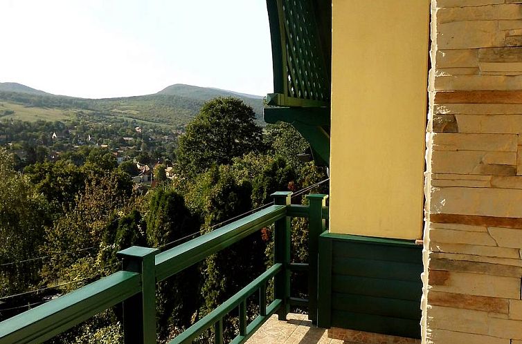 Vrijstaande woning in Csobánka