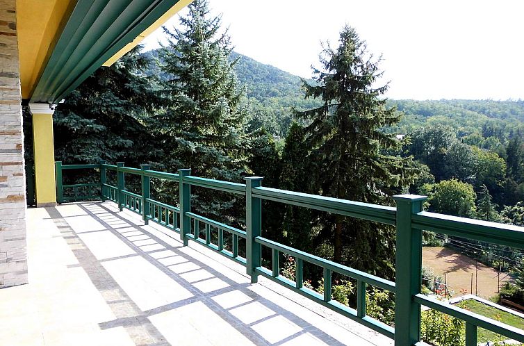 Vrijstaande woning in Csobánka