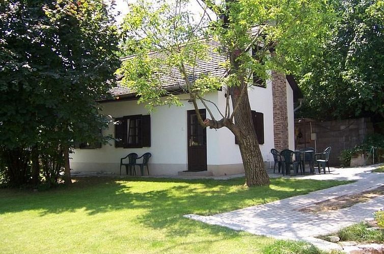 Unterkunft 0770402 - Ferienhaus Nord-Ungarn - Vakantiehuis "Orchardviews" mit Terrasse