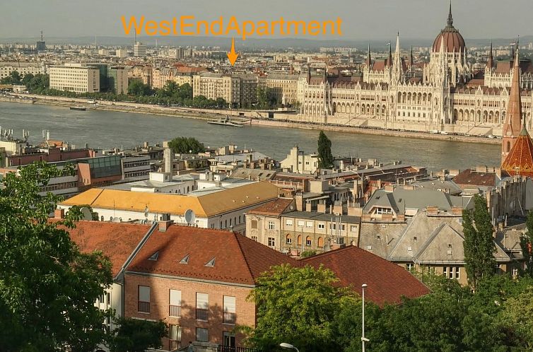 Appartement Moderne Ferienwohnung in Ujlipotvaros mit Garten