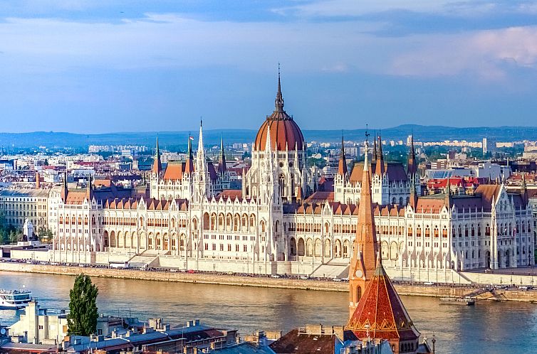 Appartement Moderne Ferienwohnung in Ujlipotvaros mit Garten