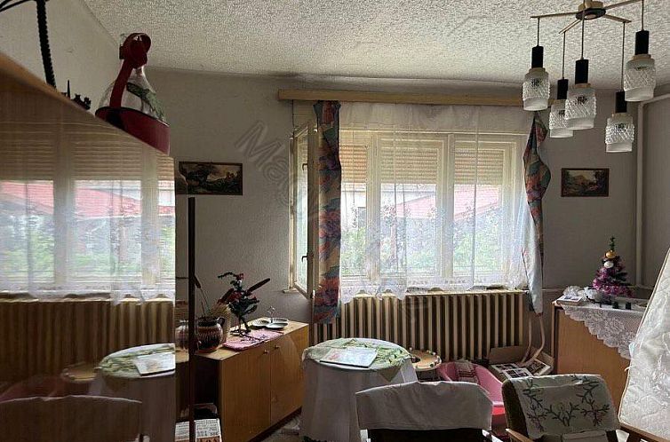 Vrijstaande woning in Borsodnádasd