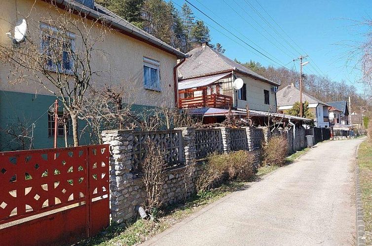 Vrijstaande woning in Borsodnádasd