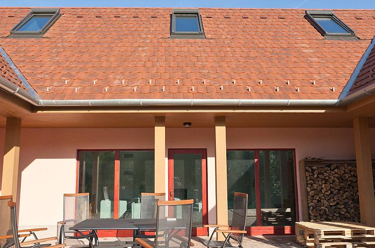 Vrijstaande woning in Irota