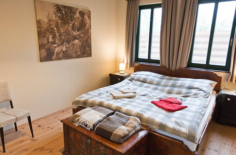 Vrijstaande woning in Irota