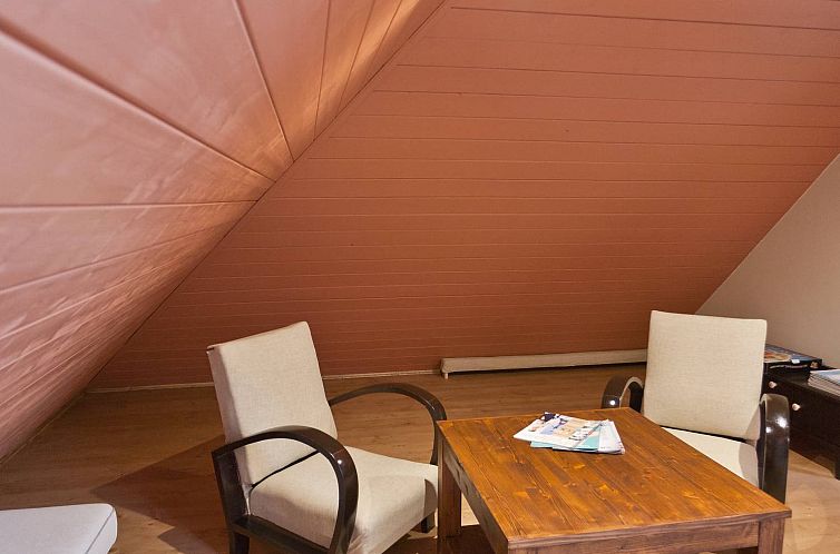 Vrijstaande woning in Irota