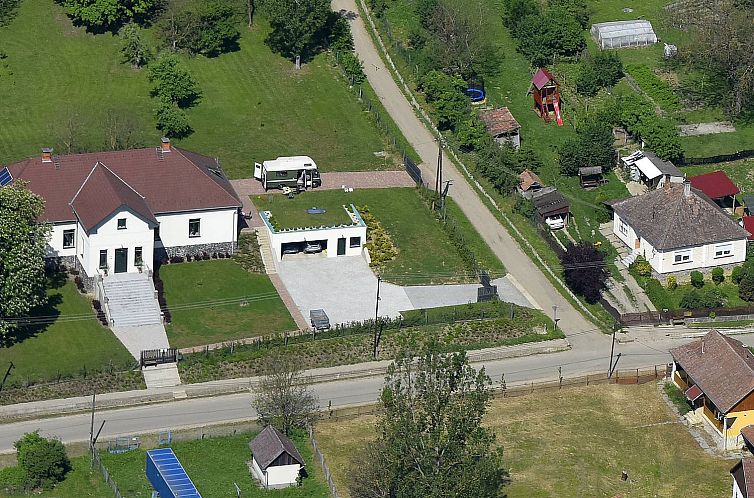 Vrijstaande woning in Irota