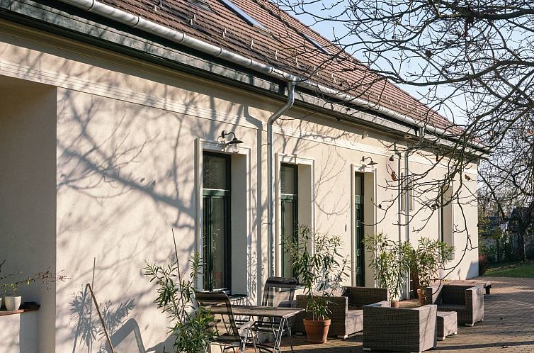 Vrijstaande woning in Irota