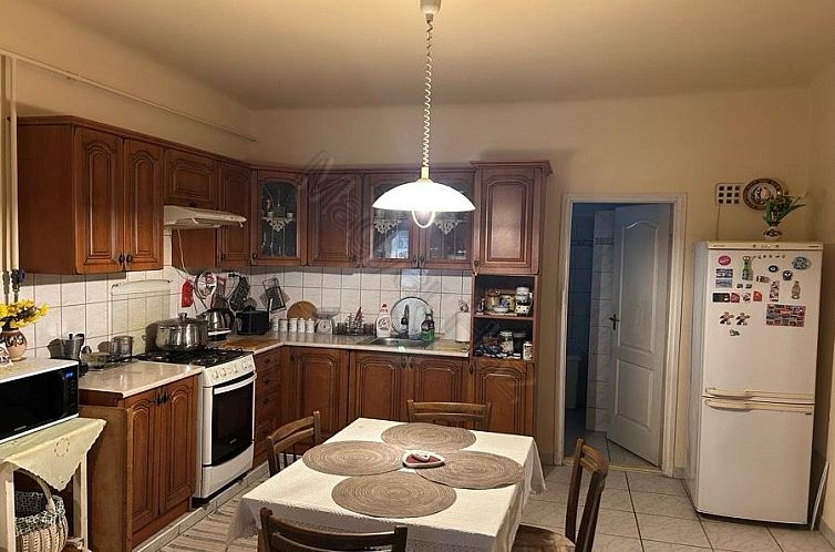 Vrijstaande woning in Eger