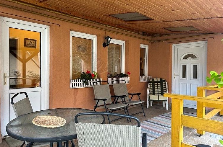 Vrijstaande woning in Eger