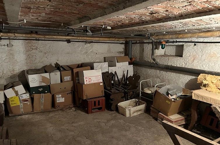 Vrijstaande woning in Eger
