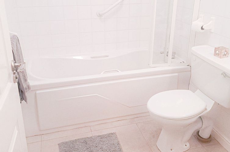 Vakantiehuis Moore Bay(TR4) Holiday Homes 18A