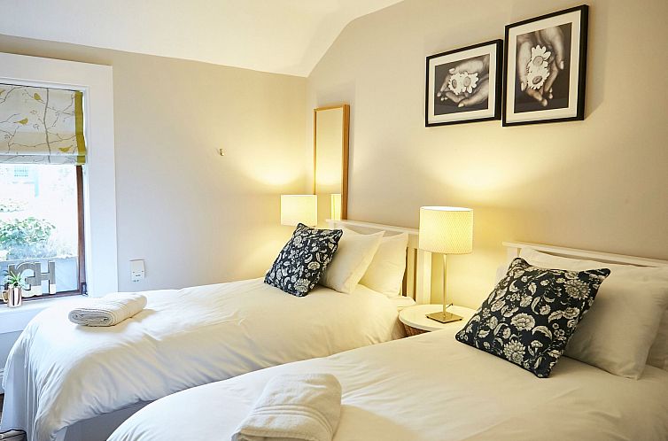 Vakantiehuis Gemütliches Haus für 10 Personen Stadt 15 Min