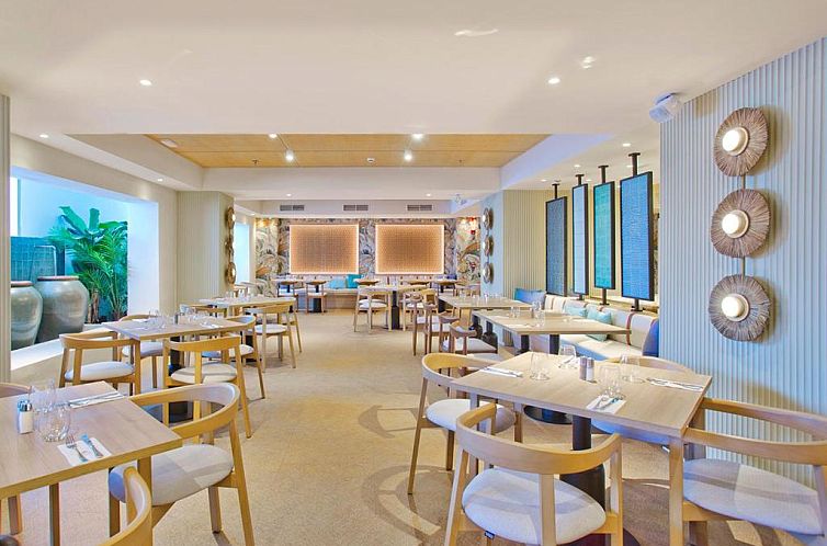 Sunset Beach Club Hotel Apartments