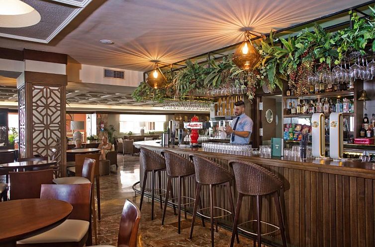 Sunset Beach Club Hotel Apartments