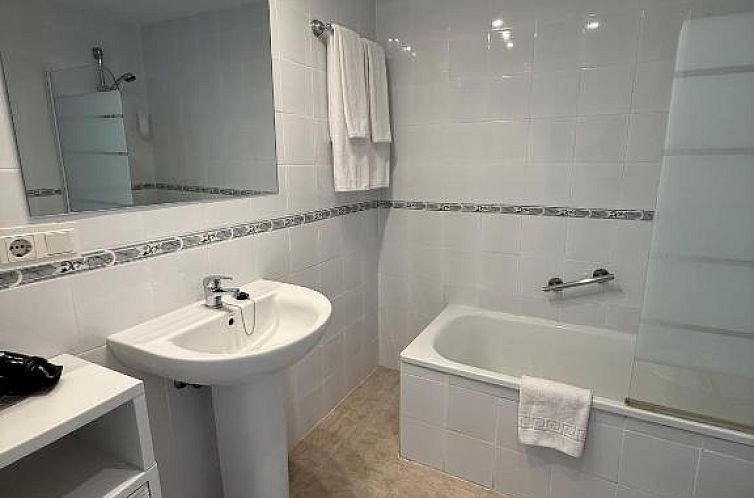 Kingfisher Apartments Benal Beach