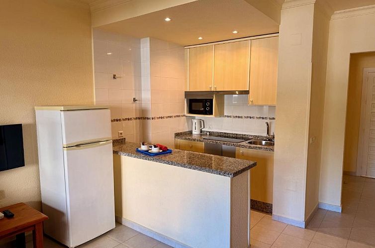 Kingfisher Apartments Benal Beach