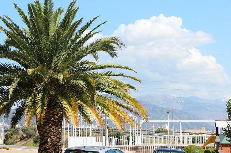 Hotel Azar