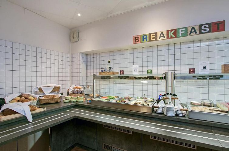 First Hotel Brommaplan