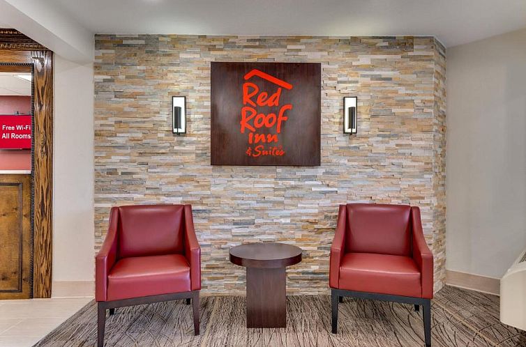 Red Roof Inn & Suites Middletown, RI