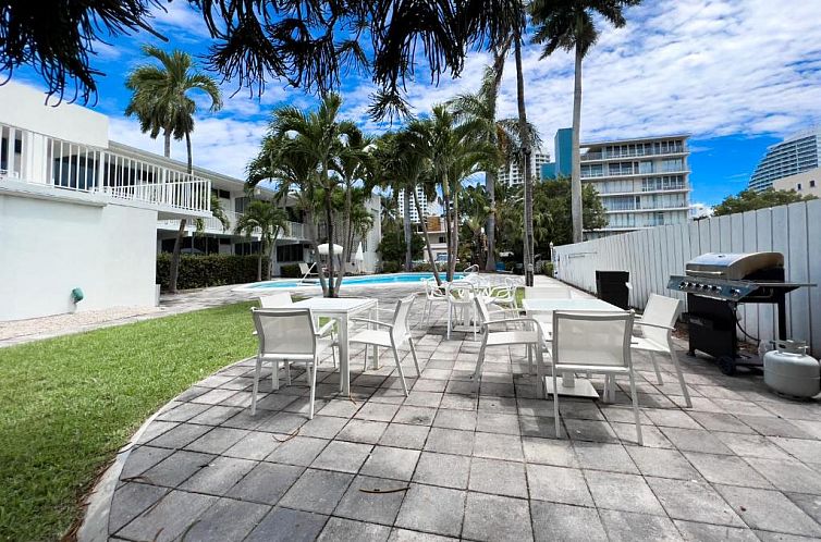 Beach Gardens