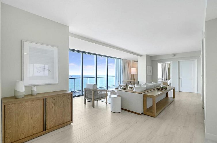 Hilton Fort Lauderdale Beach Resort