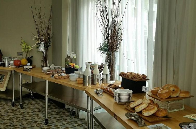 GALLERYone - a DoubleTree Suites by Hilton Hotel