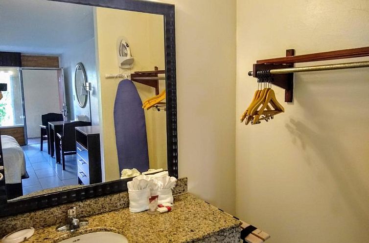 Red Carpet Inn Airport Fort Lauderdale