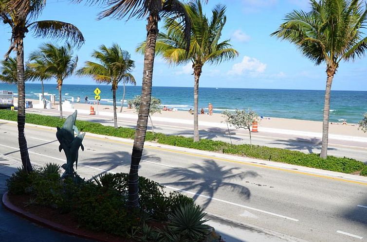 Sea Club Ocean Resort