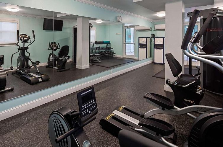 Best Western Plus Oceanside Inn