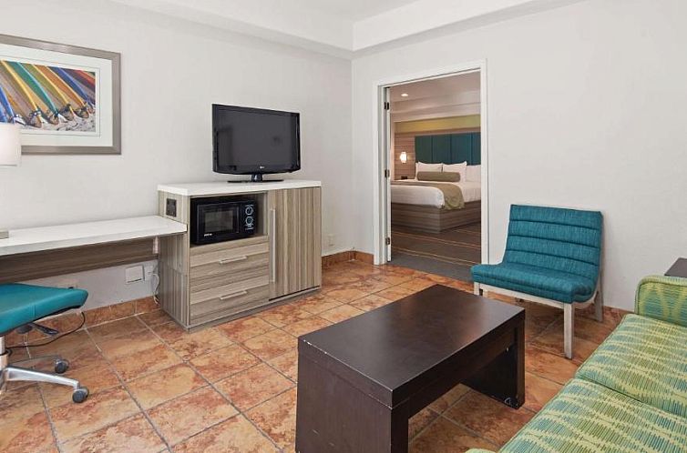 Best Western Plus Oceanside Inn