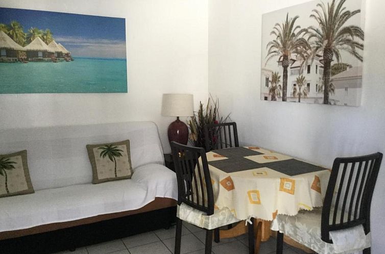 Breakaway Inn Guest House