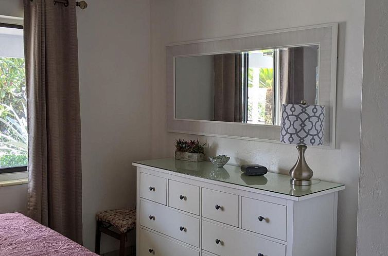 Breakaway Inn Guest House