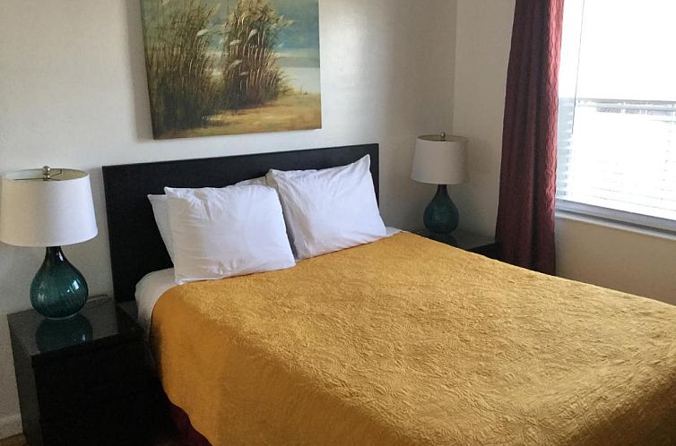 Breakaway Inn Guest House