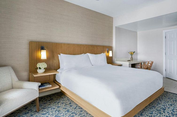 Marriott's Beach Place Towers