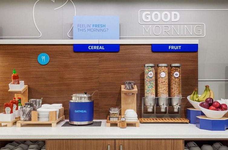 Holiday Inn Express Fort Lauderdale North - Executive Airpor