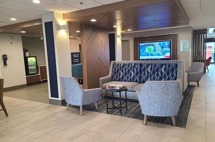 Holiday Inn Express Fort Lauderdale North - Executive Airpor