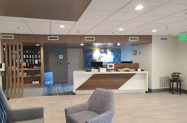 Holiday Inn Express Fort Lauderdale North - Executive Airpor