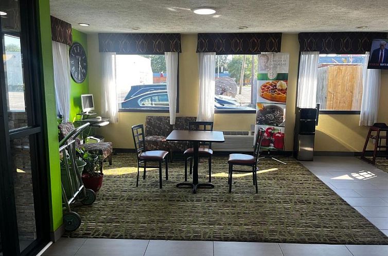 Quality Inn Grand Rapids Near Downtown