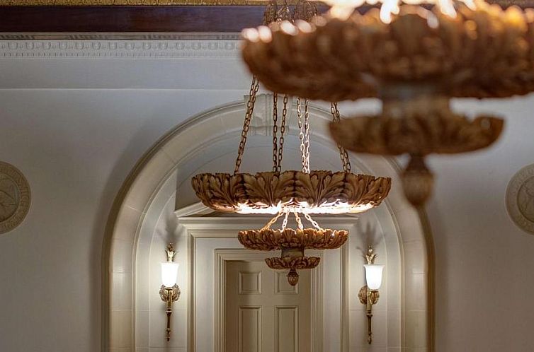 Amway Grand Plaza Hotel, Curio Collection by Hilton