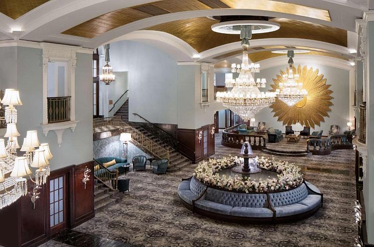 Amway Grand Plaza Hotel, Curio Collection by Hilton